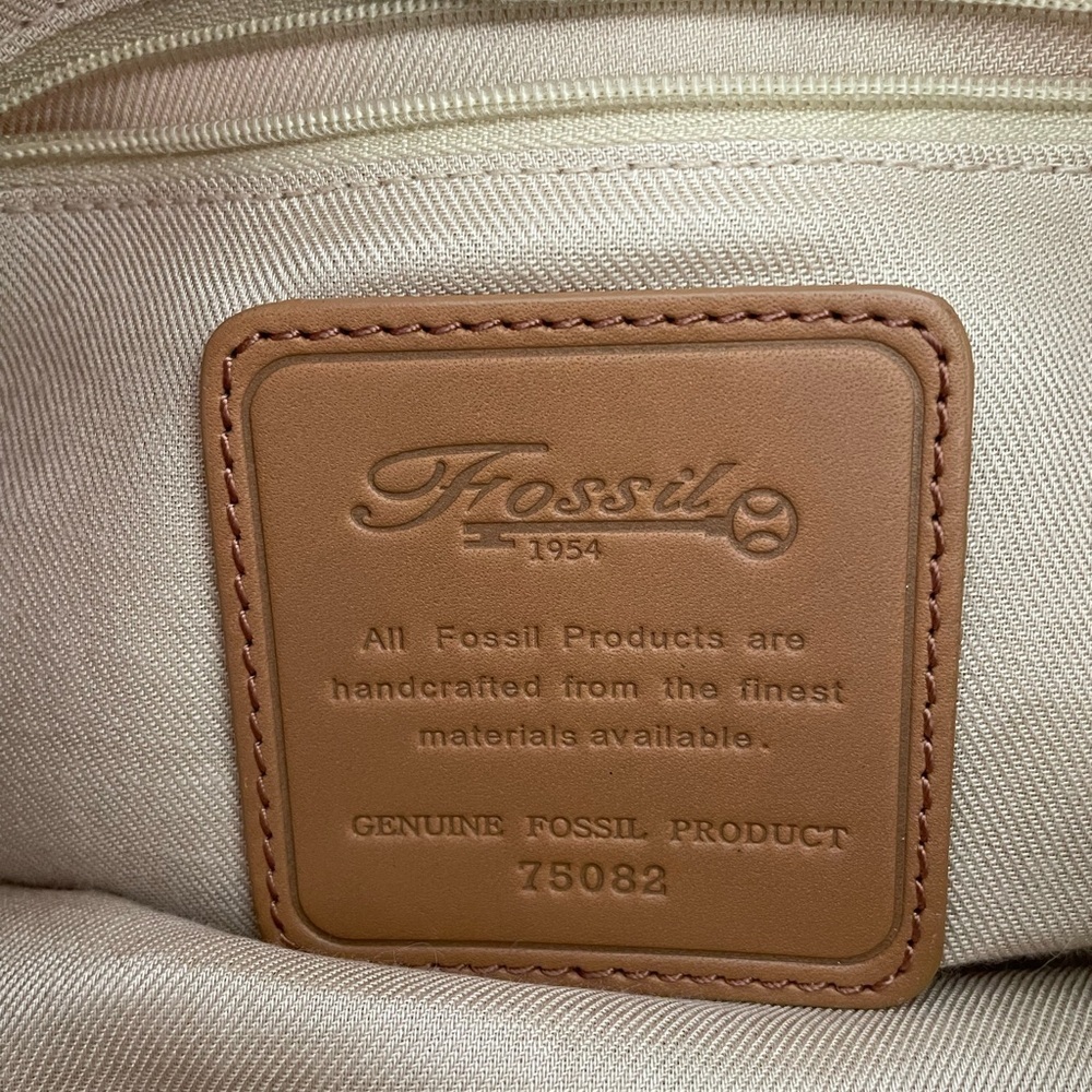 Vintage Fossil Blue and Ivory Floral Canvas Shoulder Bag - Picture 6 of 15